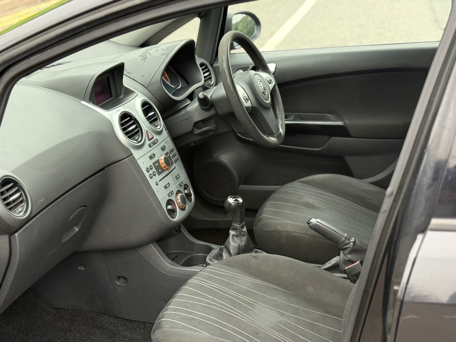 Used Vauxhall Corsa 2009 for sale - 77543381: Photo 9