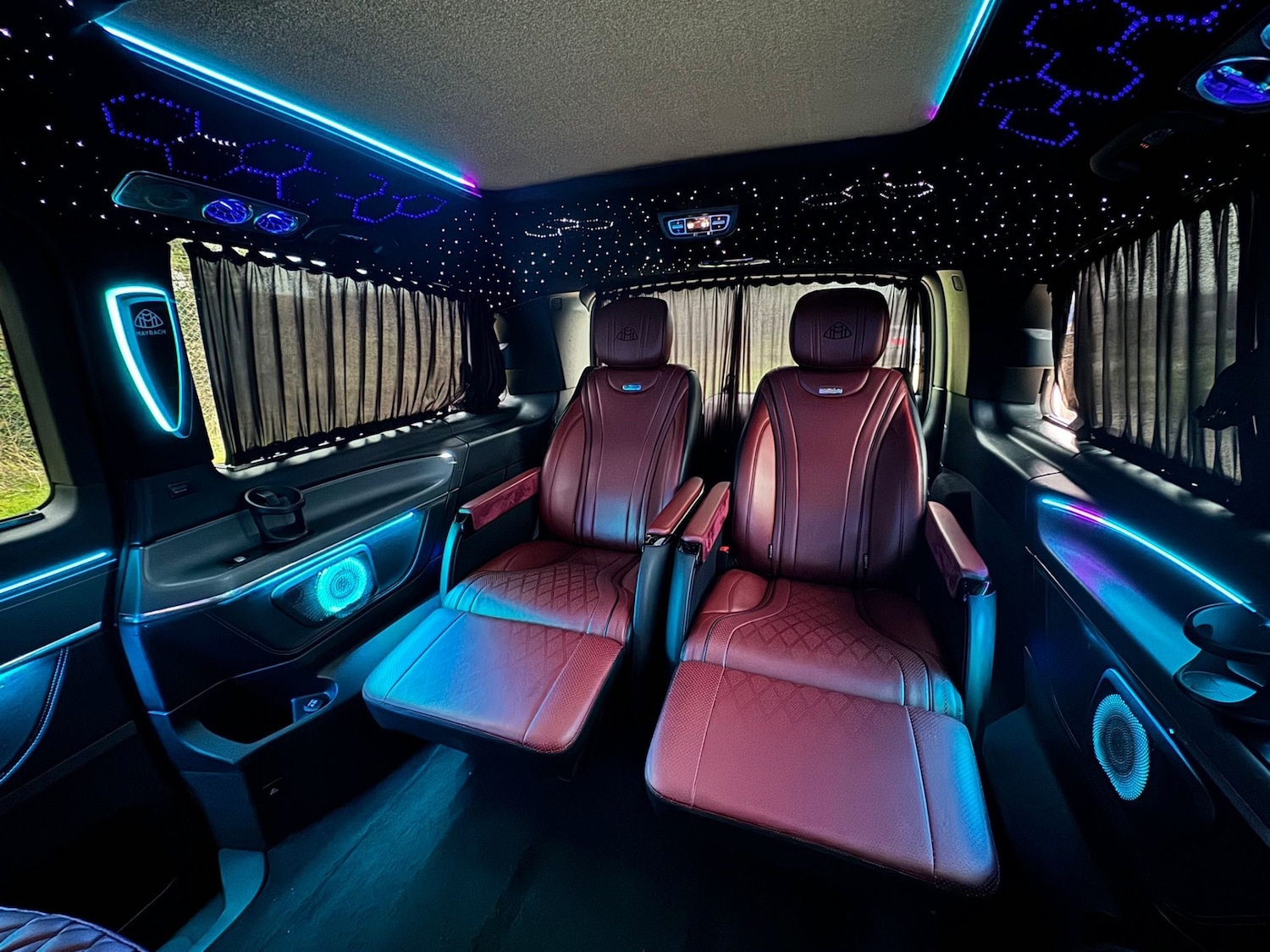 Used Mercedes-Benz V-Class 2017 for sale - 77310766: Photo 10