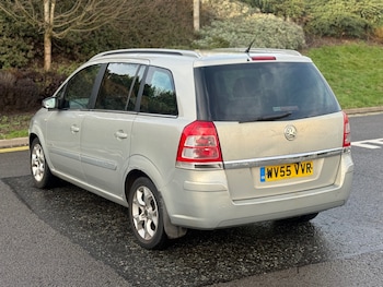 Used Vauxhall Zafira 2005 for sale - 76949198: Photo