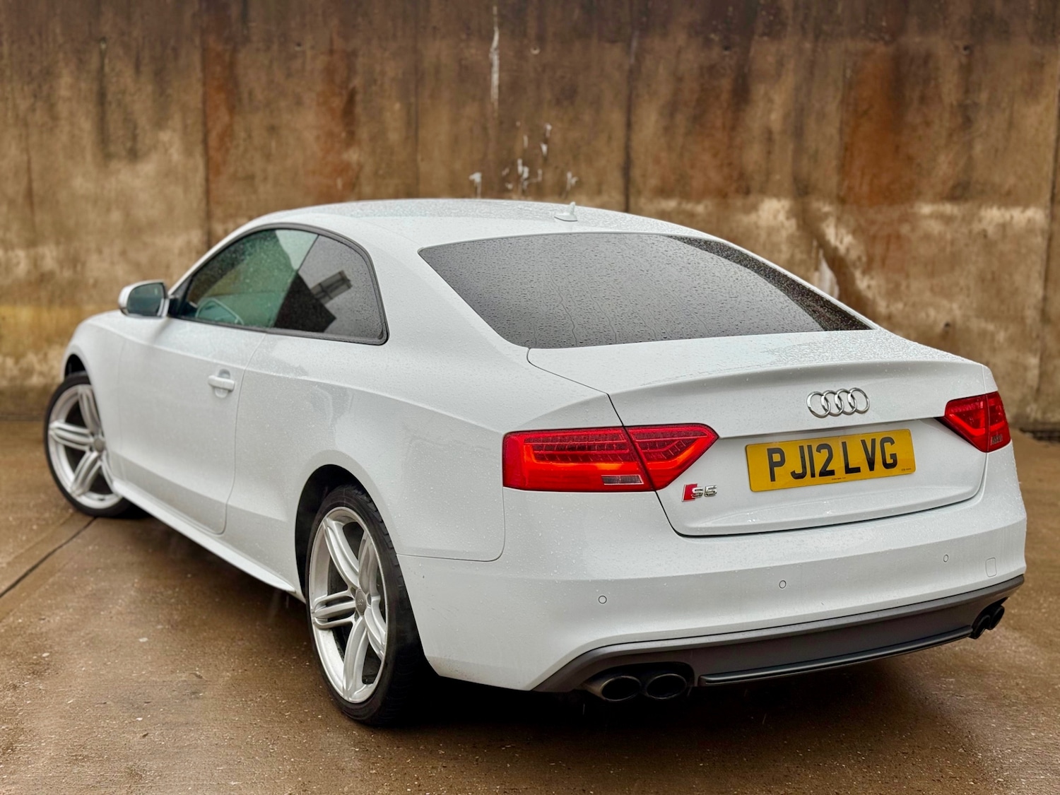 Used Audi A5 2012 for sale - 76817432: Photo 5