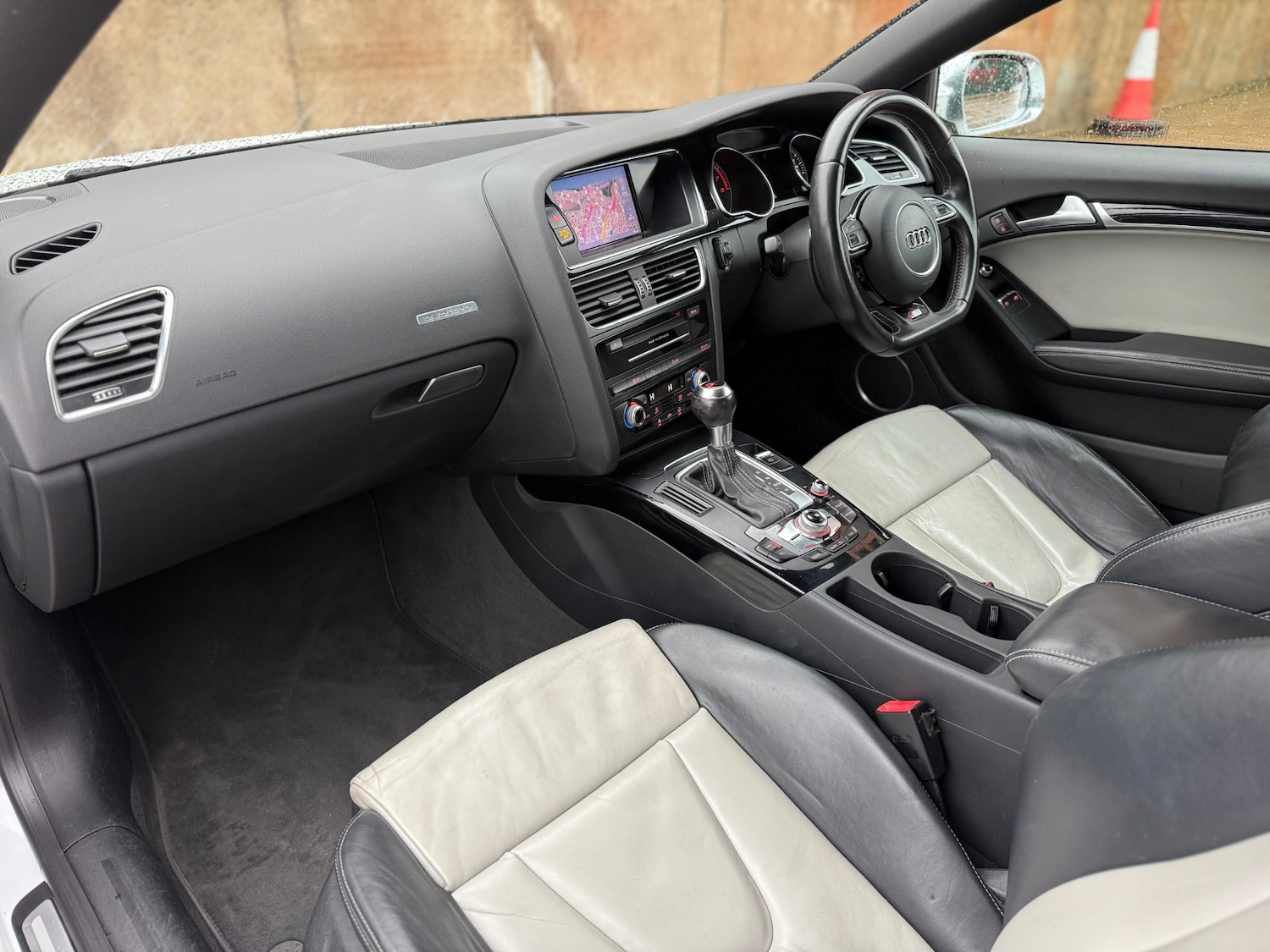 Used Audi A5 2012 for sale - 76817432: Photo 9