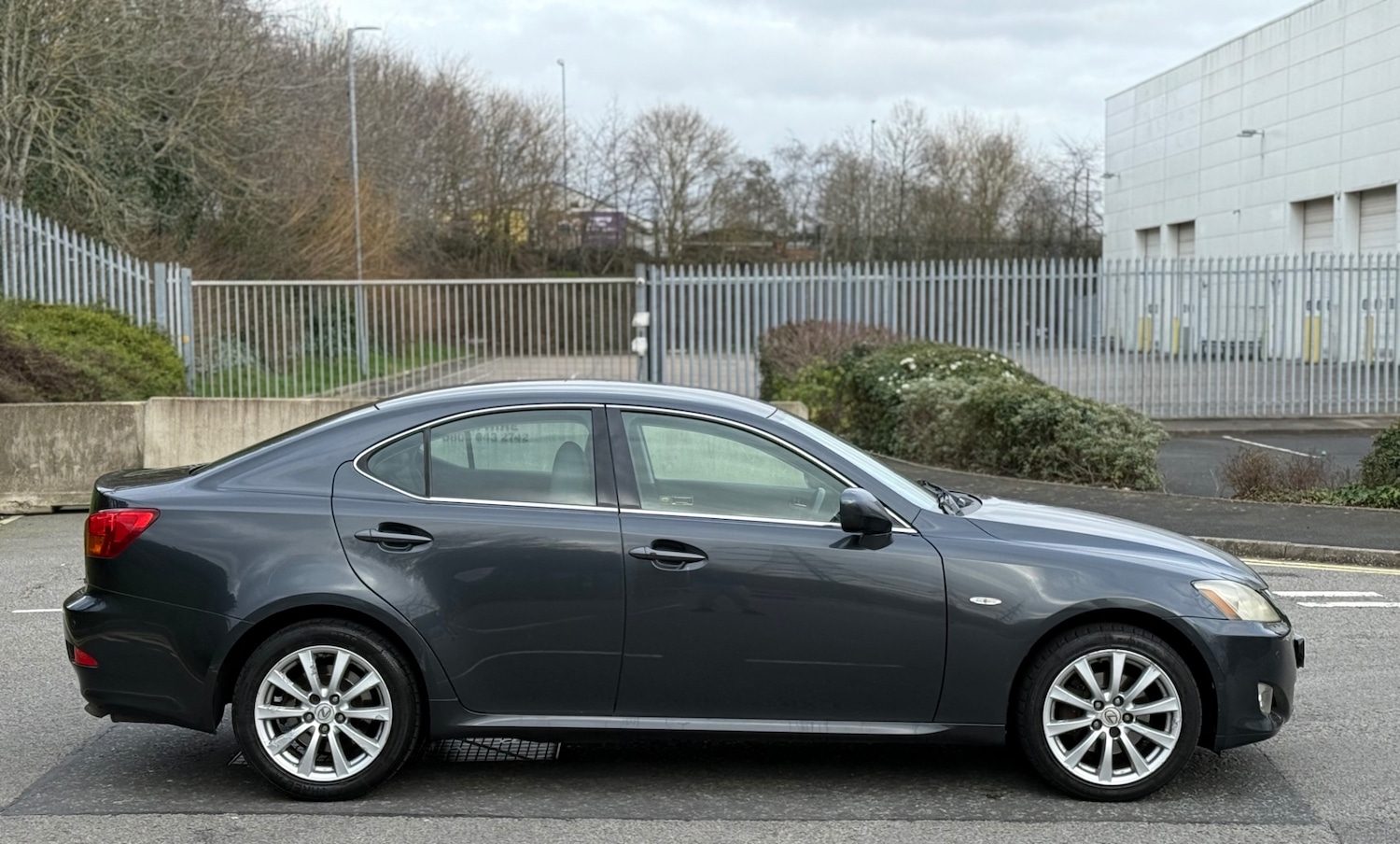 Used Lexus IS 2006 for sale - 77732339: Photo 4