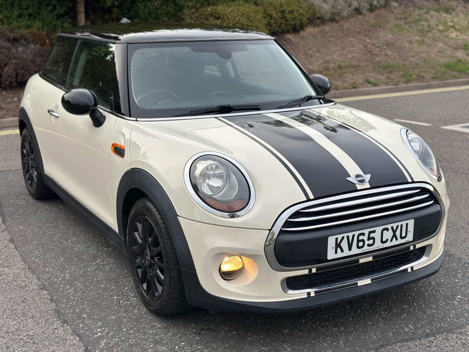 Used MINI Hatch 2015 for sale - 76134152: Photo 1