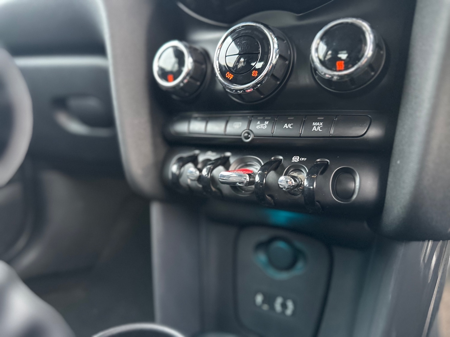 Used MINI Hatch 2015 for sale - 76134152: Photo 20