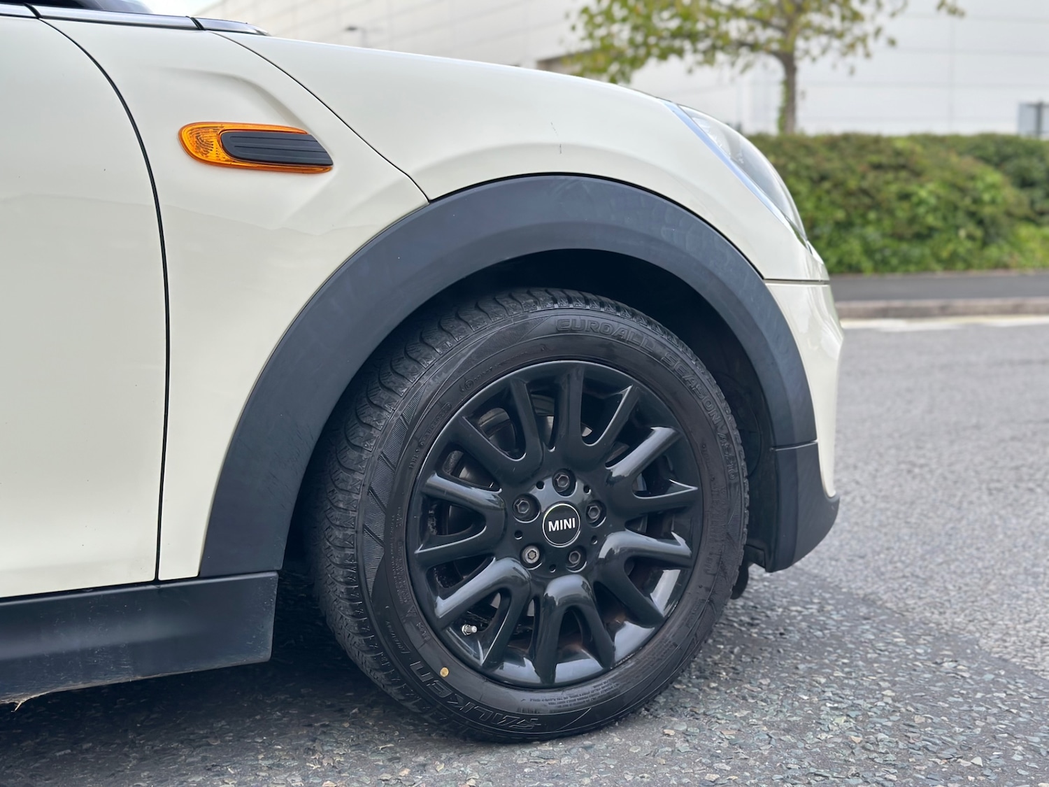 Used MINI Hatch 2015 for sale - 76134152: Photo 5