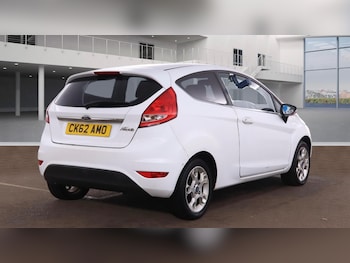 Used Ford Fiesta 2012 for sale - 76421925: Photo