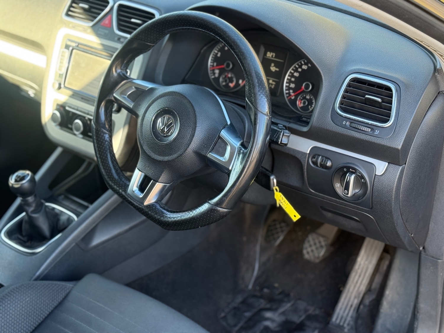 Used Volkswagen Scirocco 2011 for sale - 76699591: Photo 7