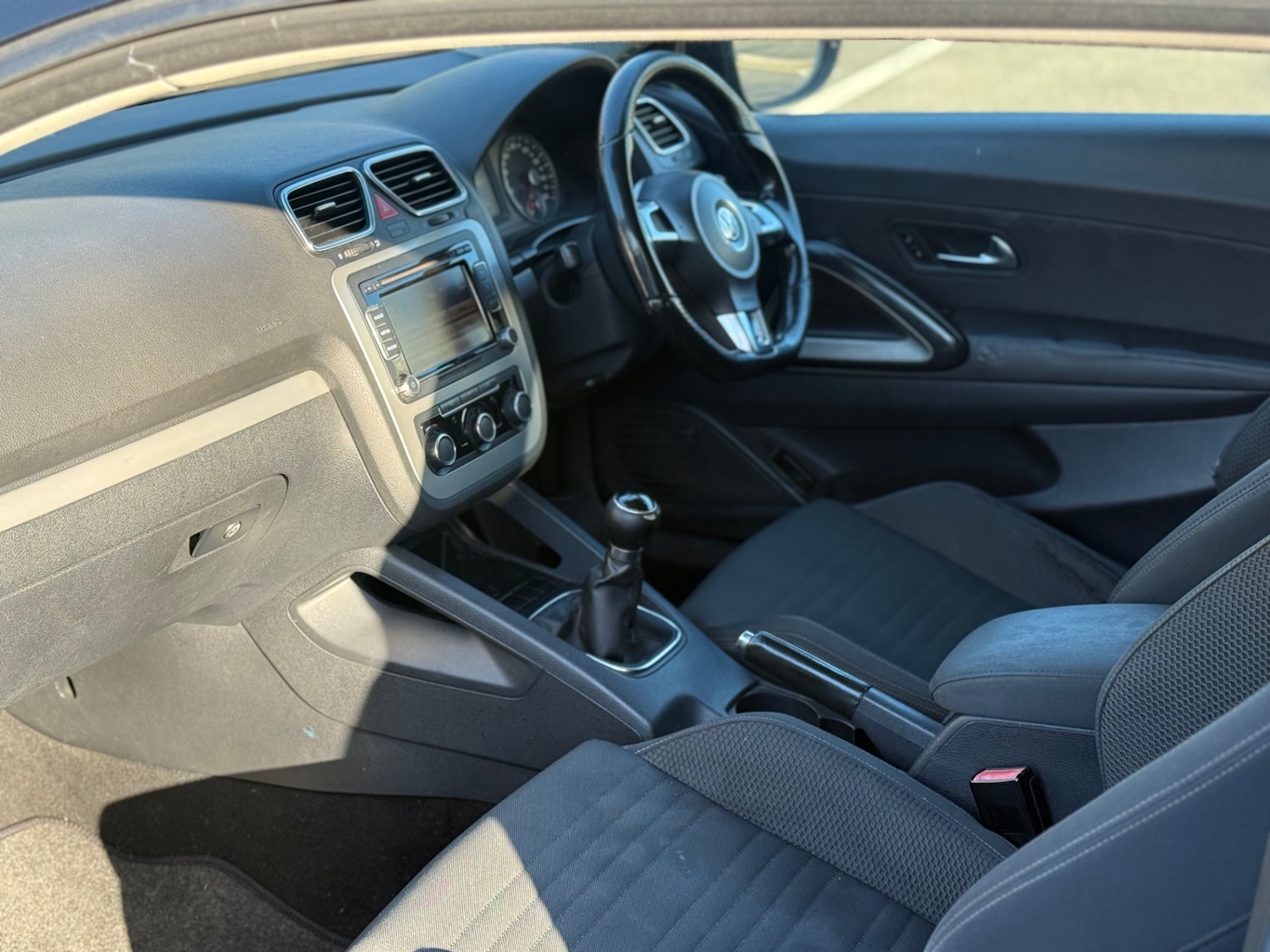 Used Volkswagen Scirocco 2011 for sale - 76699591: Photo 9