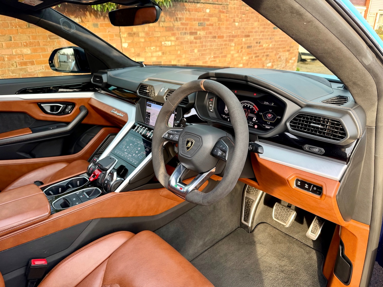 Used Lamborghini Urus 2019 for sale - 77976760: Photo 12