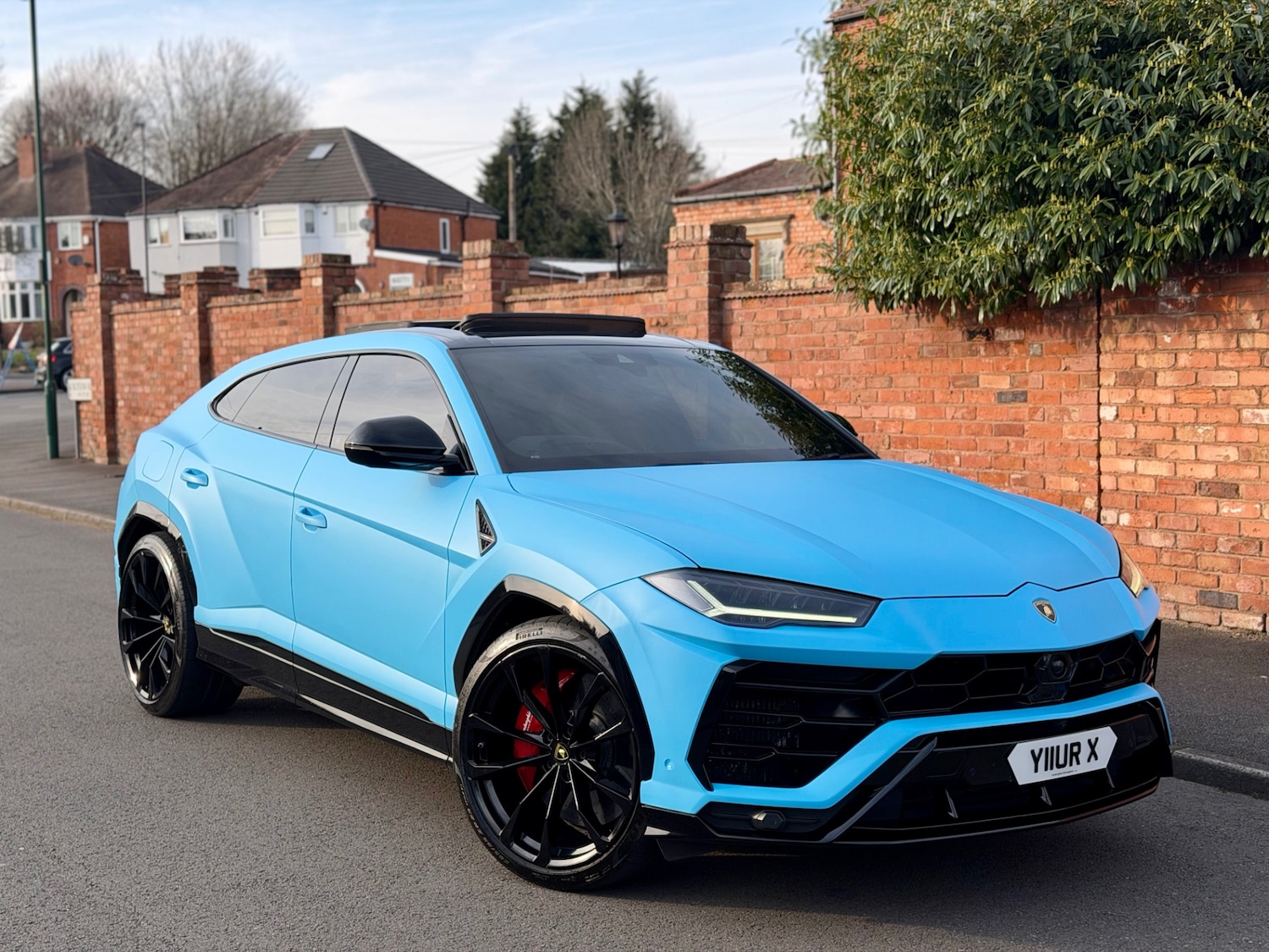 Used Lamborghini Urus 2019 for sale - 77976760: Photo 2