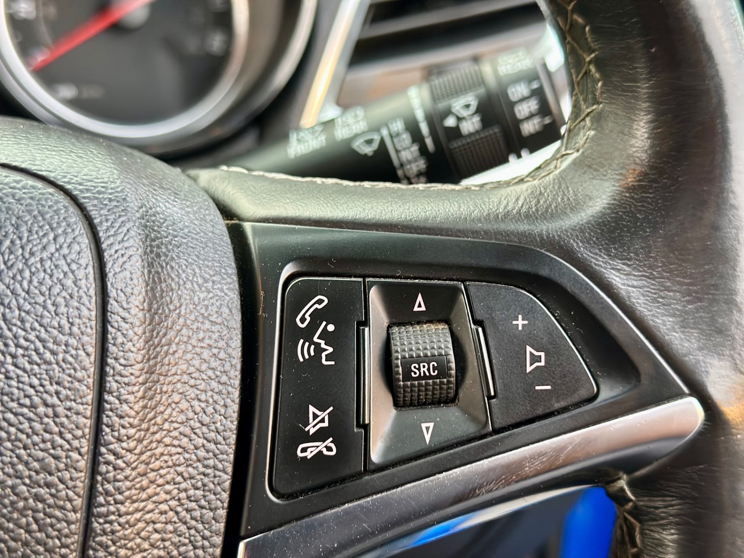 Used Vauxhall Mokka 2016 for sale - 76133131: Photo 16