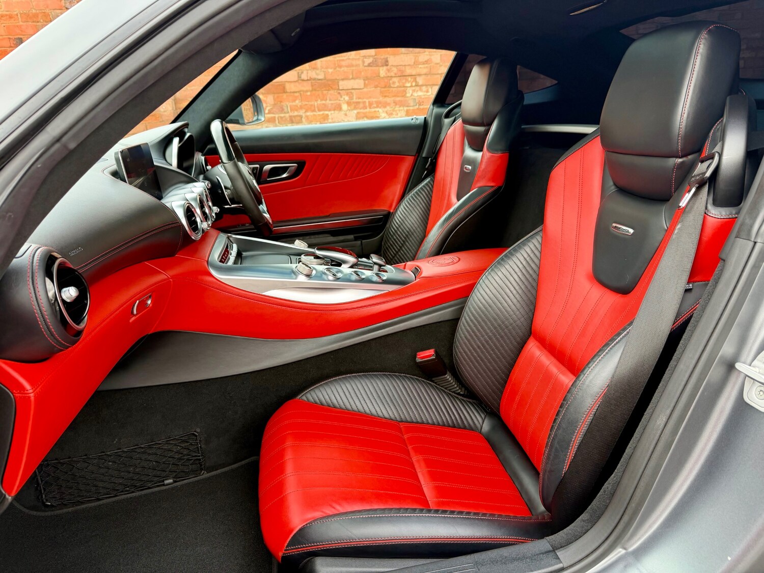 Used Mercedes-Benz AMG GT 2016 for sale - 78123307: Photo 15