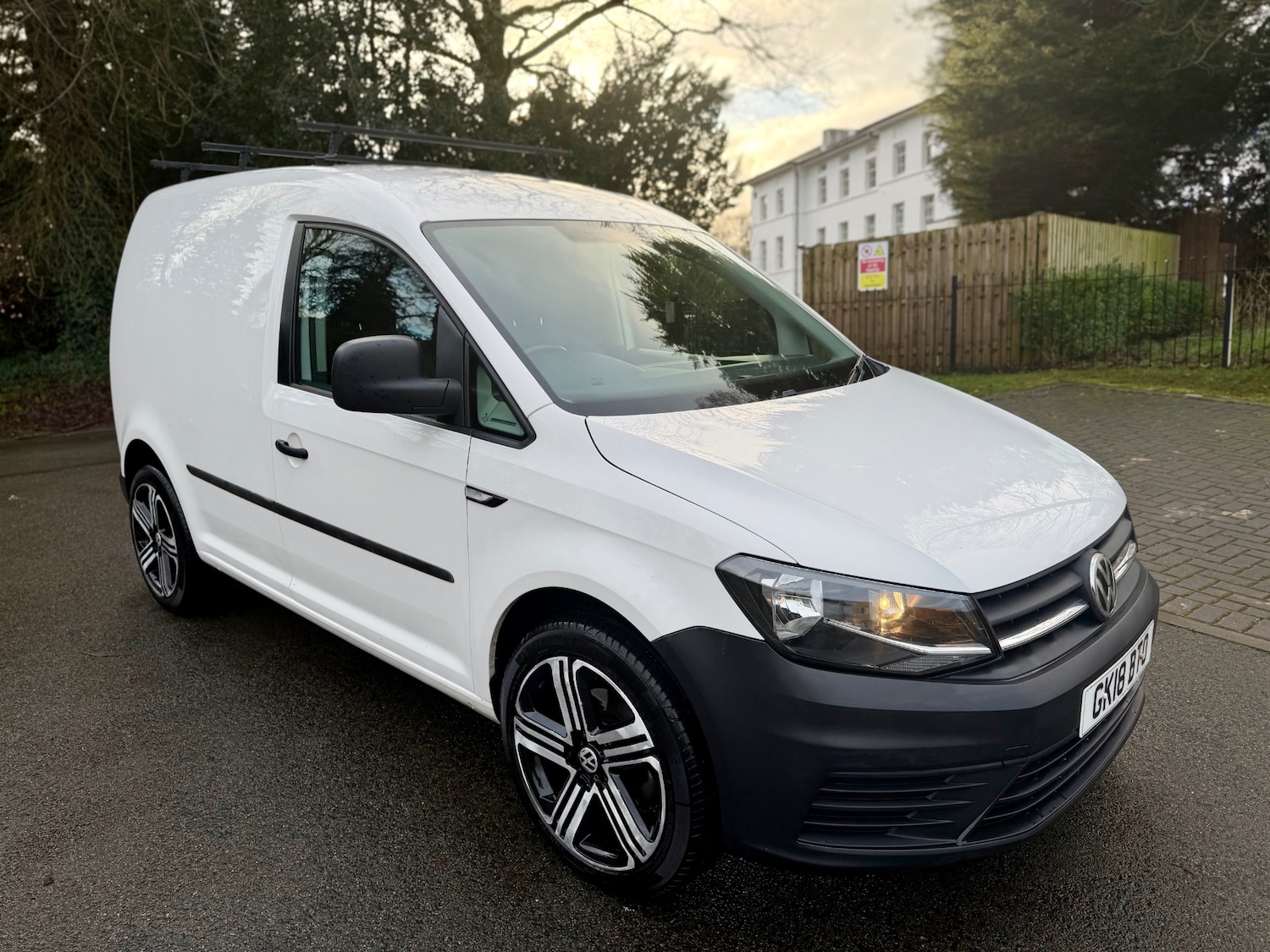 Used Volkswagen Caddy 2018 for sale - 77393562: Photo 2