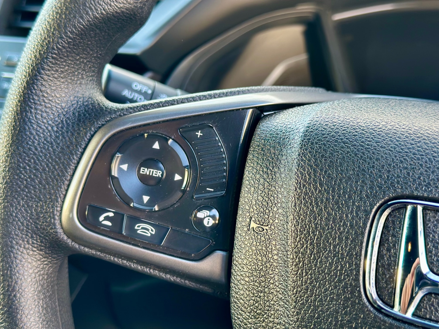 Used Honda Civic 2017 for sale - 77406202: Photo 23