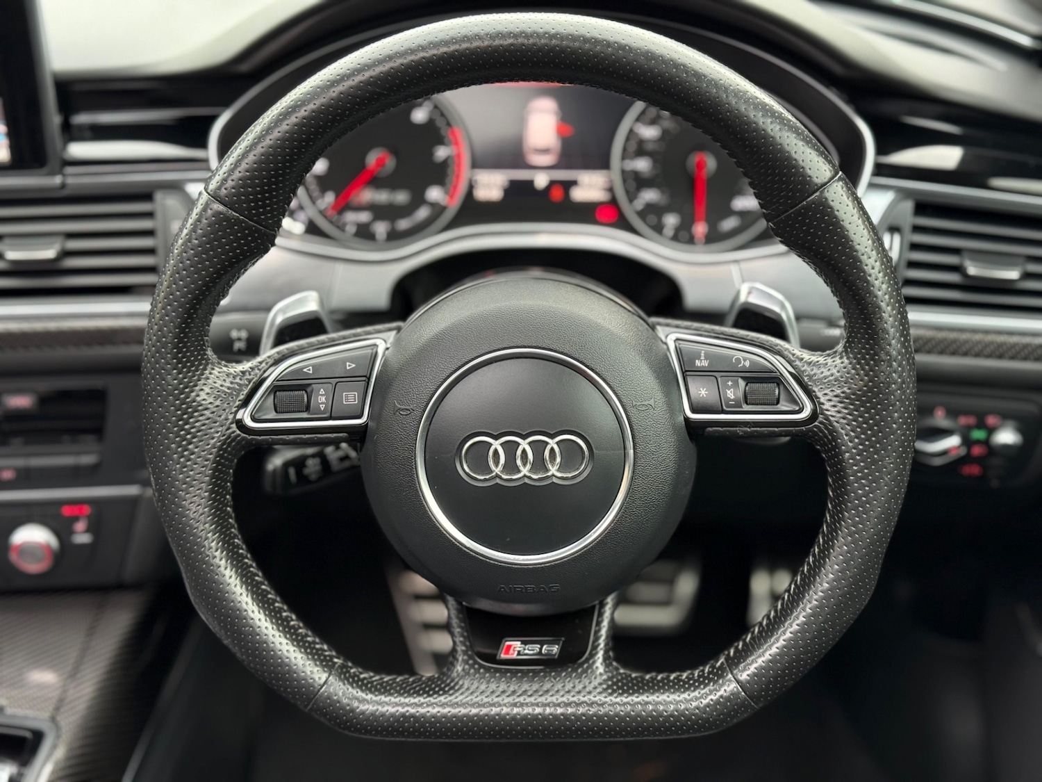 Used Audi RS6 2015 for sale - 76544629: Photo 13