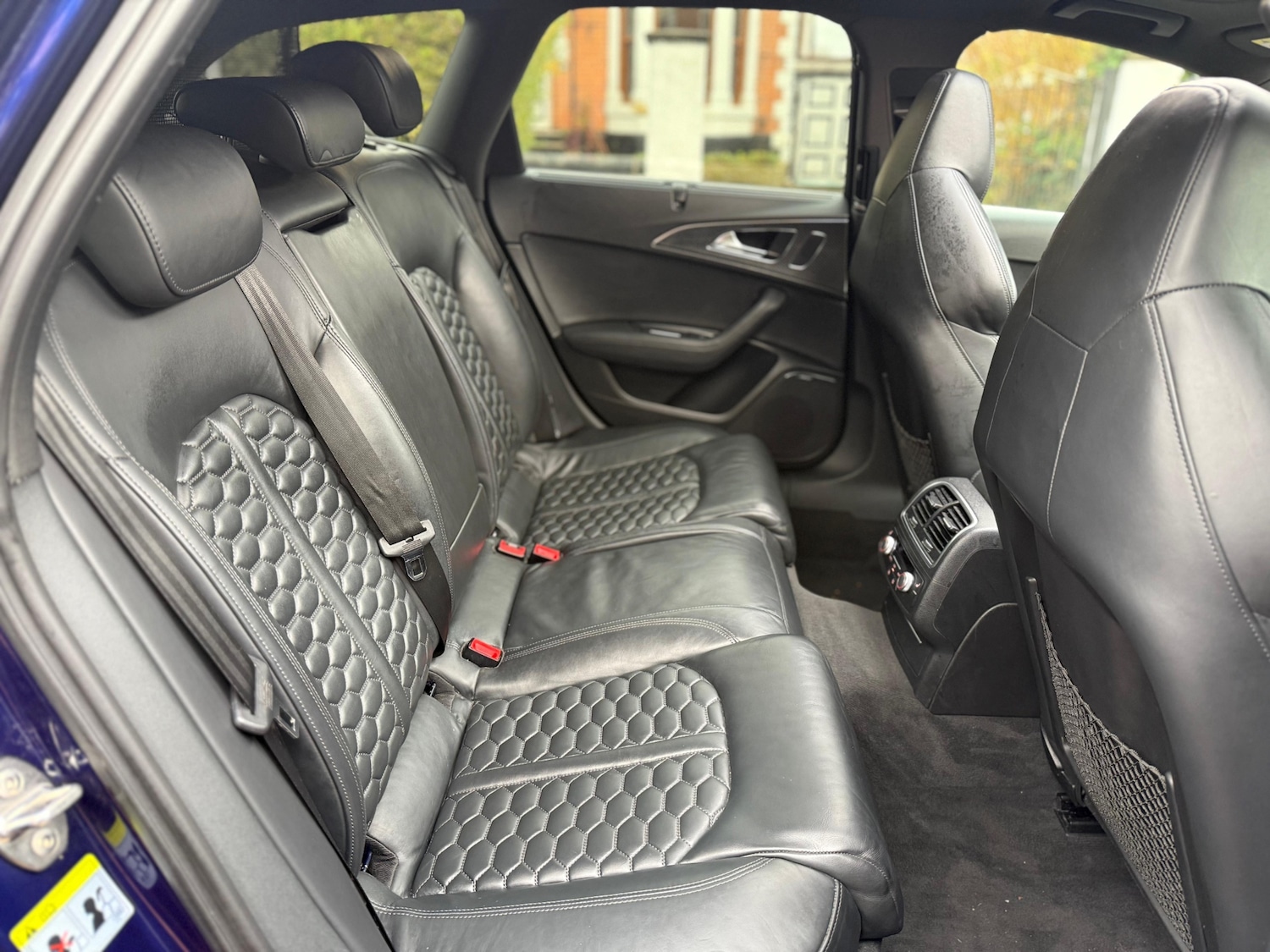 Used Audi RS6 2015 for sale - 76544629: Photo 16