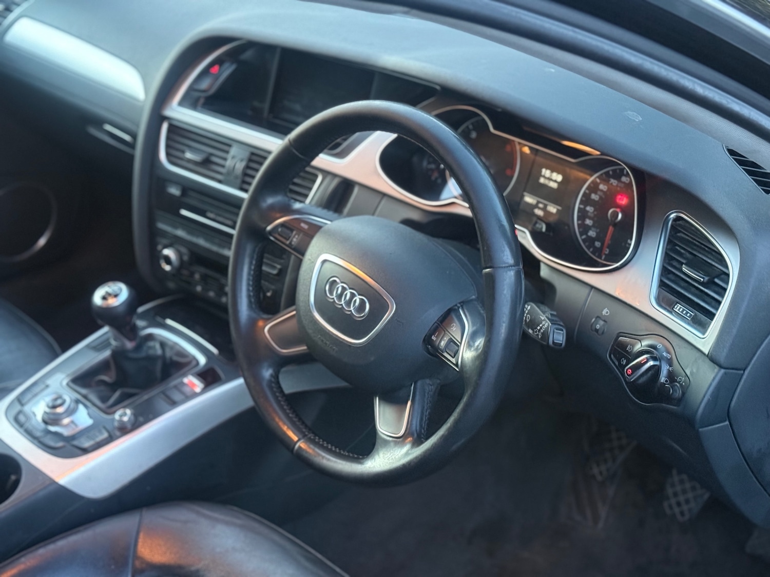 Used Audi A4 2013 for sale - 76948772: Photo 10