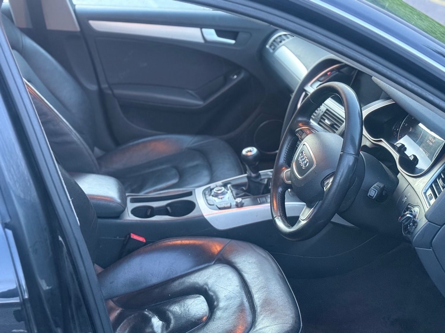 Used Audi A4 2013 for sale - 76948772: Photo 11