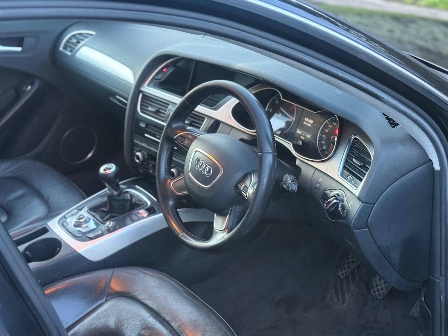 Used Audi A4 2013 for sale - 76948772: Photo 9