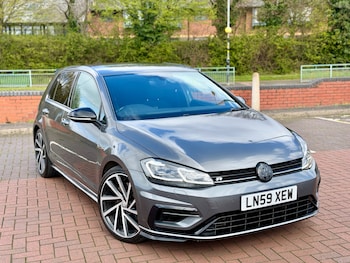 Used Volkswagen Golf 2018 for sale - 78117079: Photo