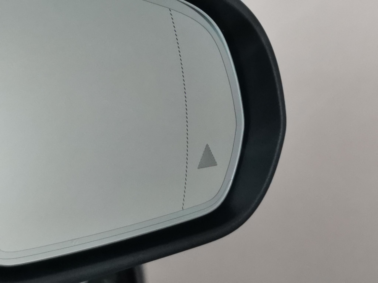 Used Mercedes-Benz EQC 2022 for sale - 76766709: Photo 16