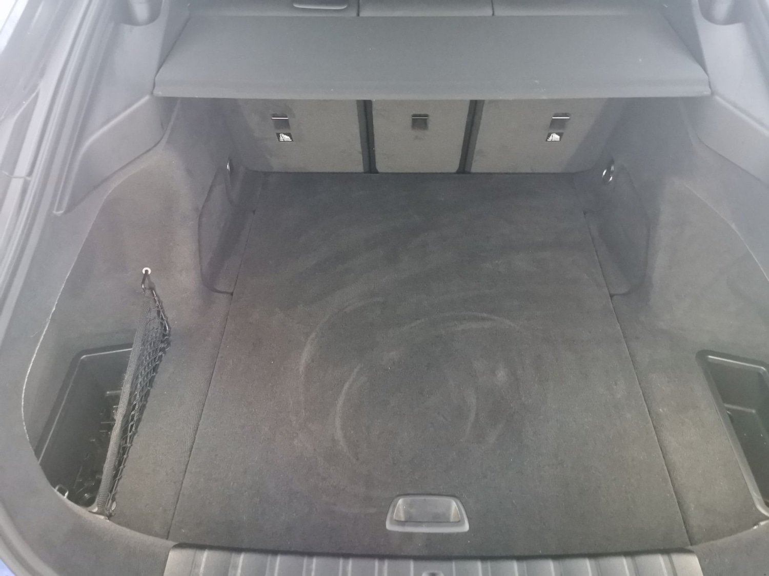 Used BMW i4 2024 for sale - 77186739: Photo 39