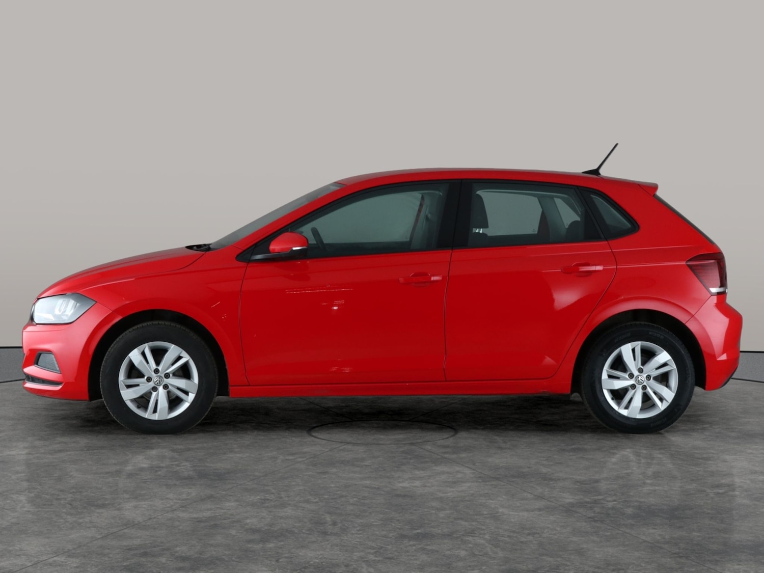 Used Volkswagen Polo 2019 for sale - 76379149: Photo 16