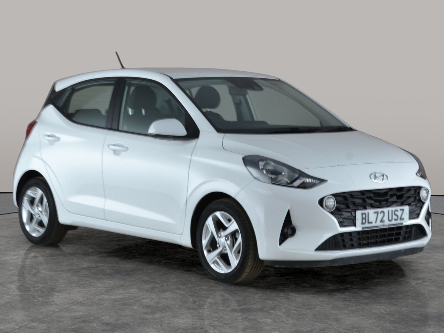 Used Hyundai i10 2022 for sale - 77196252: Photo 8