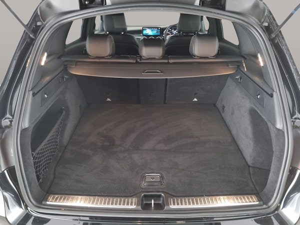 Used Mercedes-Benz GLC 2019 for sale - 76303091: Photo 42