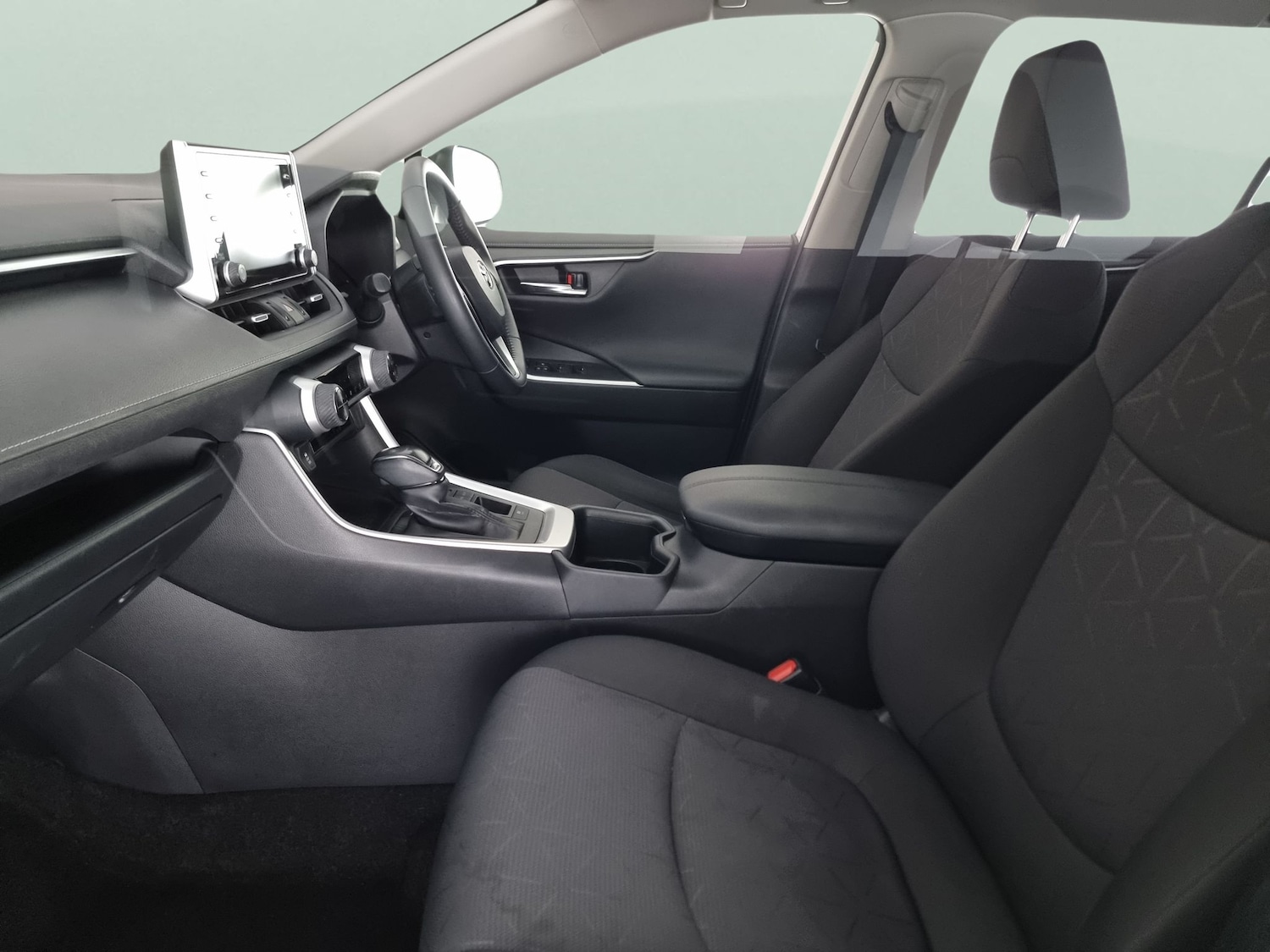 Used Toyota RAV4 2022 for sale - 76105250: Photo 4