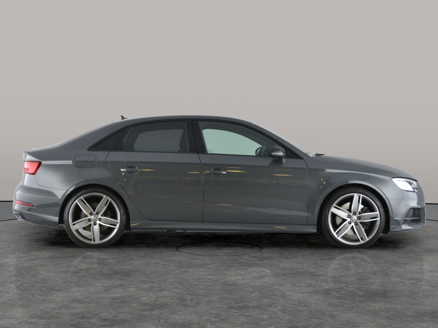 Used Audi S3 2018 for sale - 76147166: Photo 16