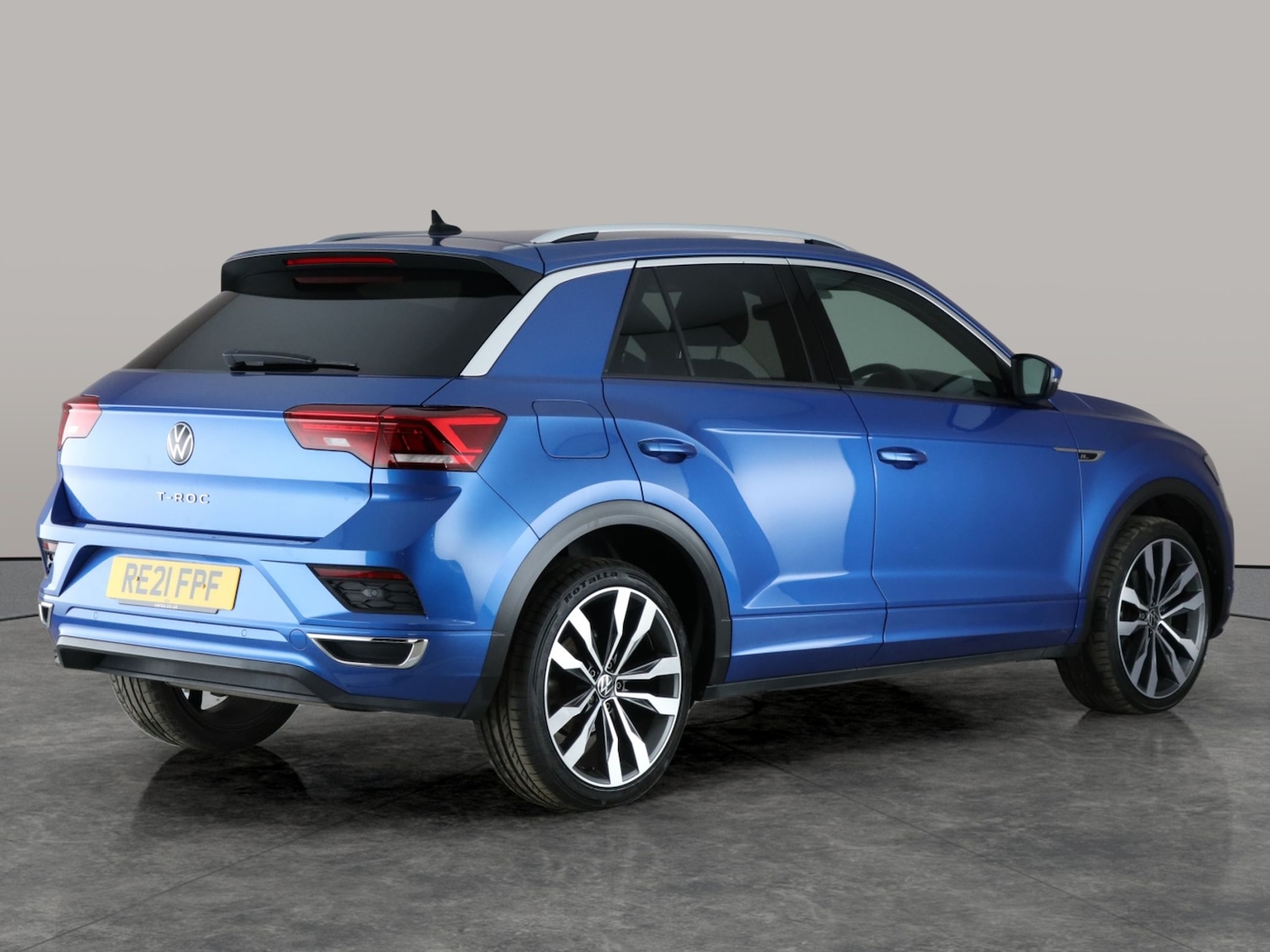 Used Volkswagen T-Roc 2021 for sale - 76580570: Photo 10