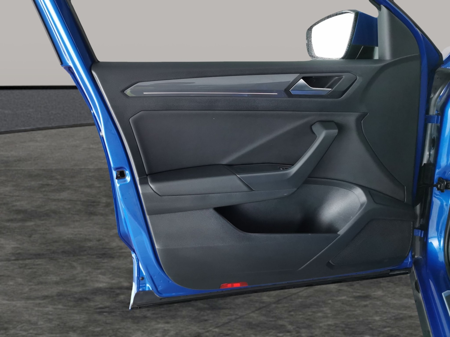 Used Volkswagen T-Roc 2021 for sale - 76580570: Photo 28