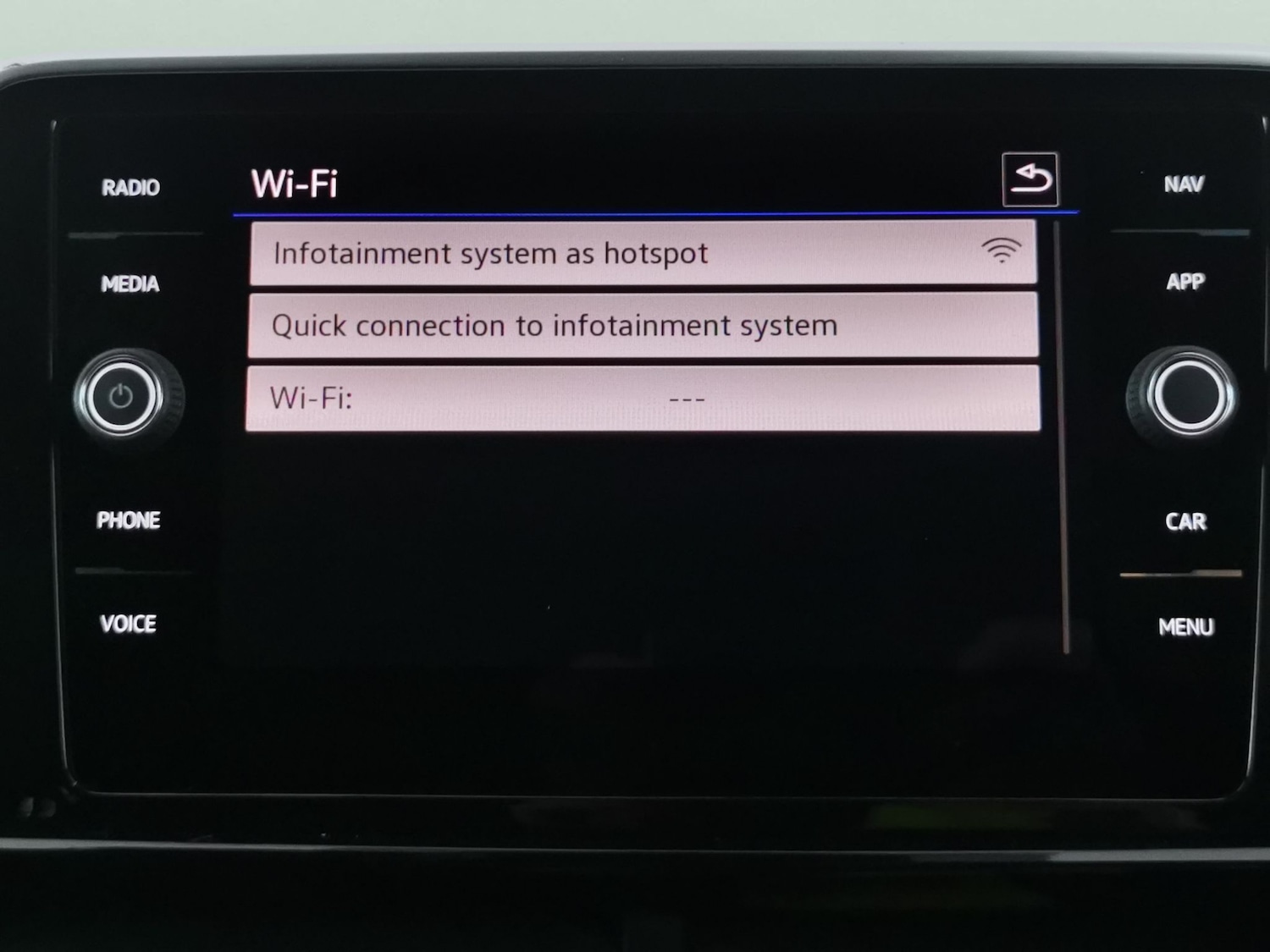 Used Volkswagen T-Roc 2022 for sale - 76480082: Photo 16