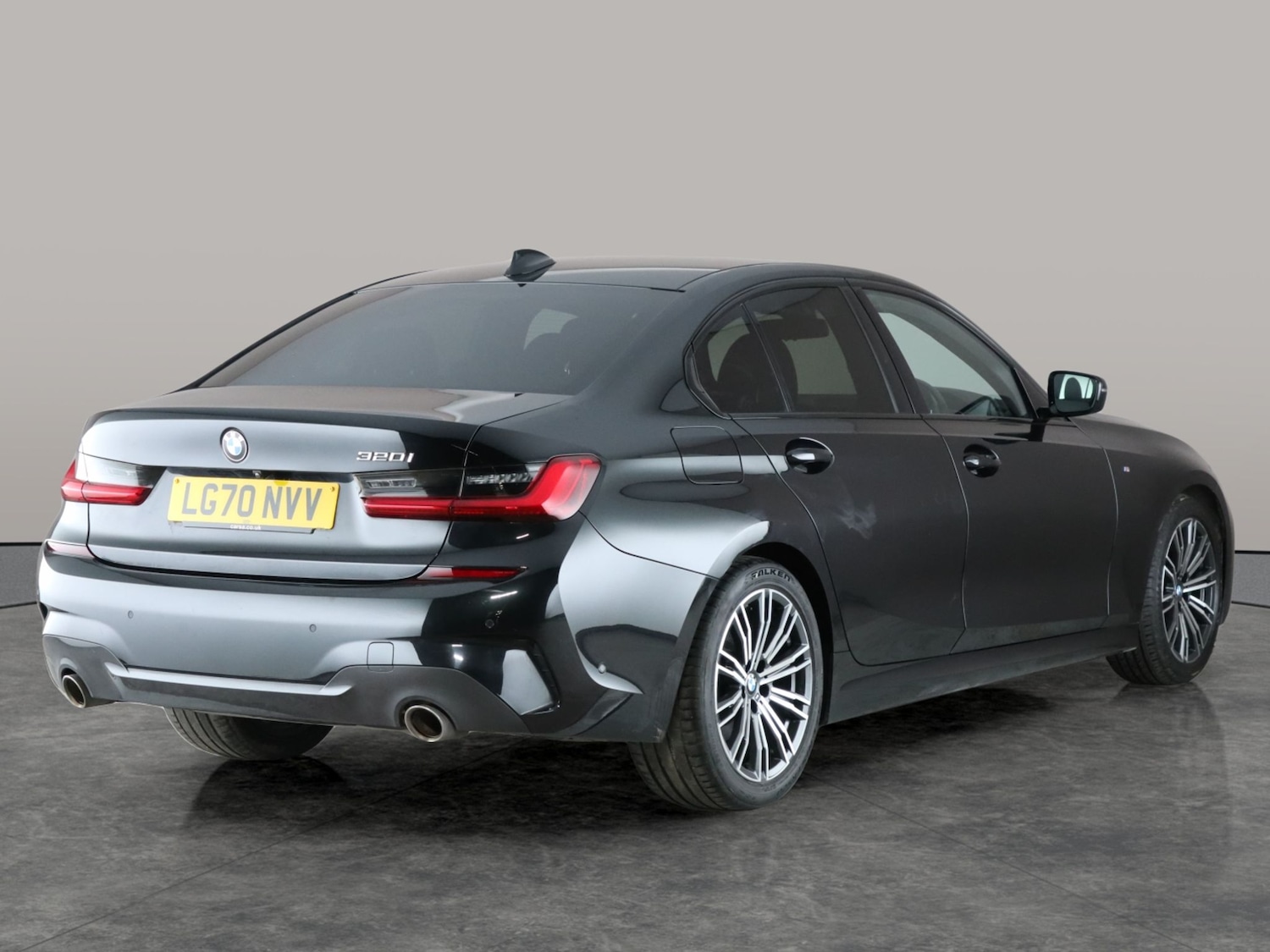 Used BMW 3 Series 2020 for sale - 77232630: Photo 10