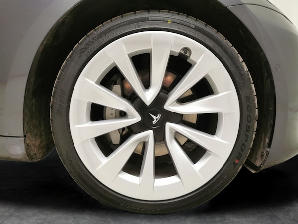 Used Tesla Model 3 2021 for sale - 76018557: Photo 33