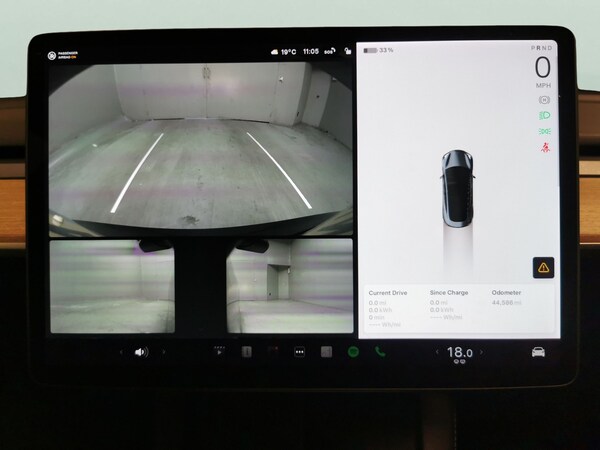 Used Tesla Model 3 2021 for sale - 76018557: Photo 9