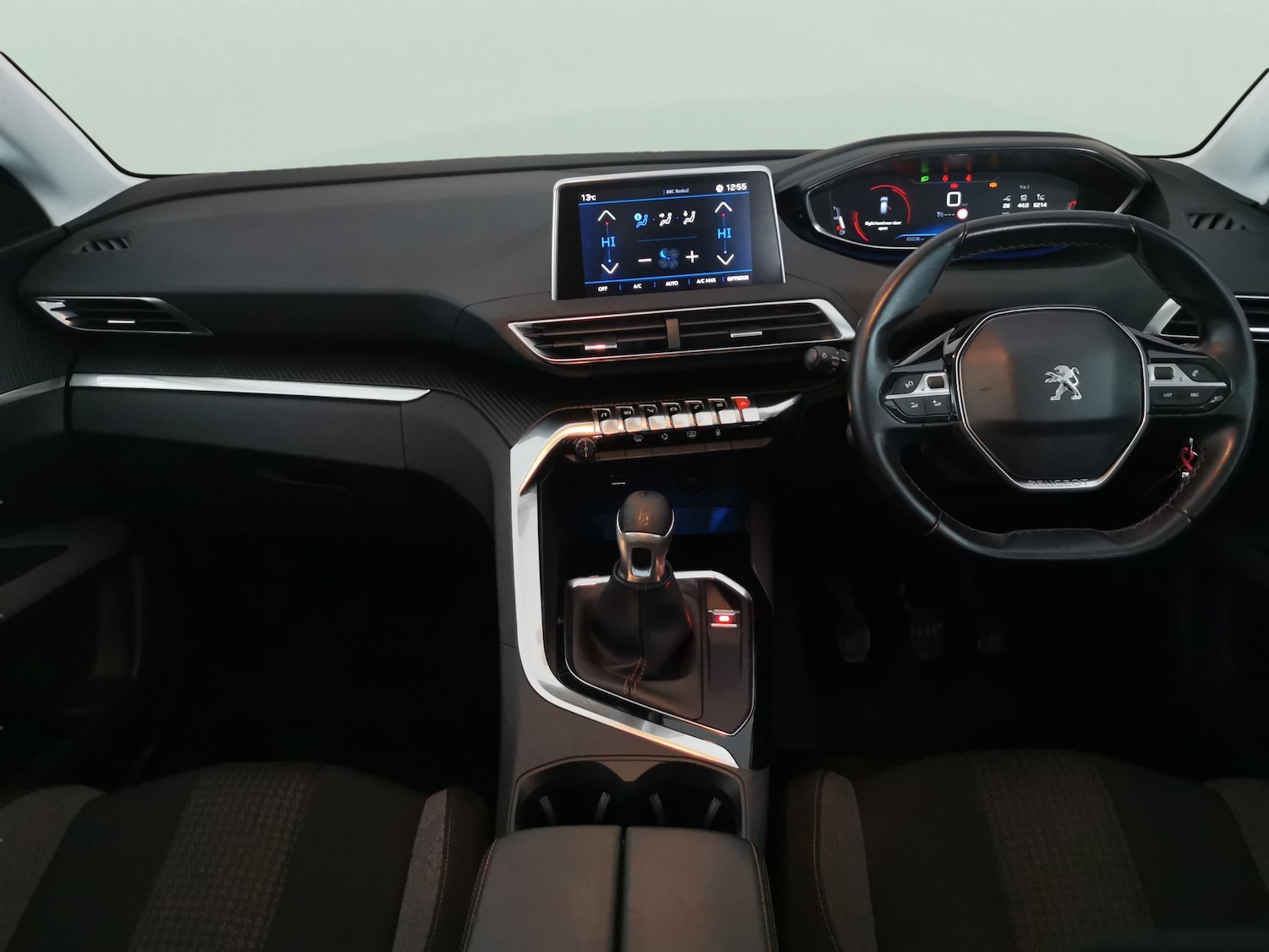 Used Peugeot 3008 2019 for sale - 76879179: Photo 6