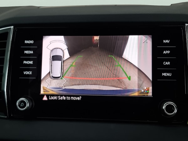 Used Skoda Karoq 2022 for sale - 76178322: Photo 6