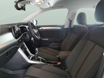 Used Volkswagen T-Roc 2023 for sale - 79694023: Photo
