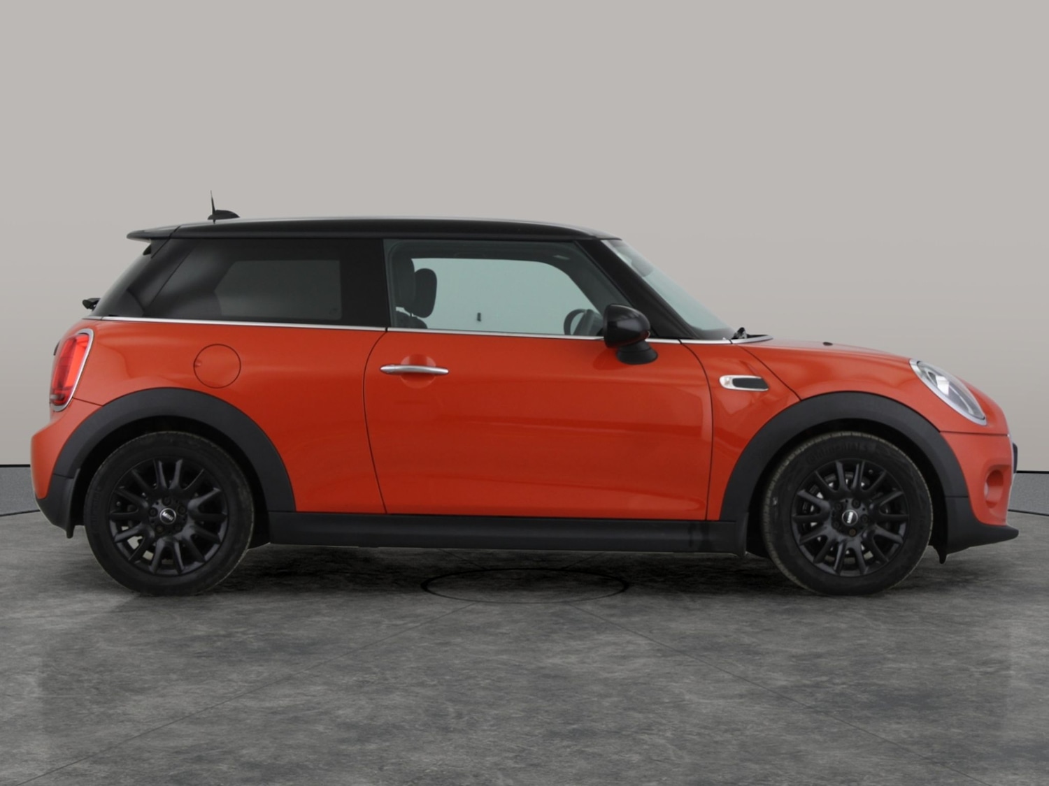 Used MINI Hatch 2018 for sale - 76640868: Photo 7