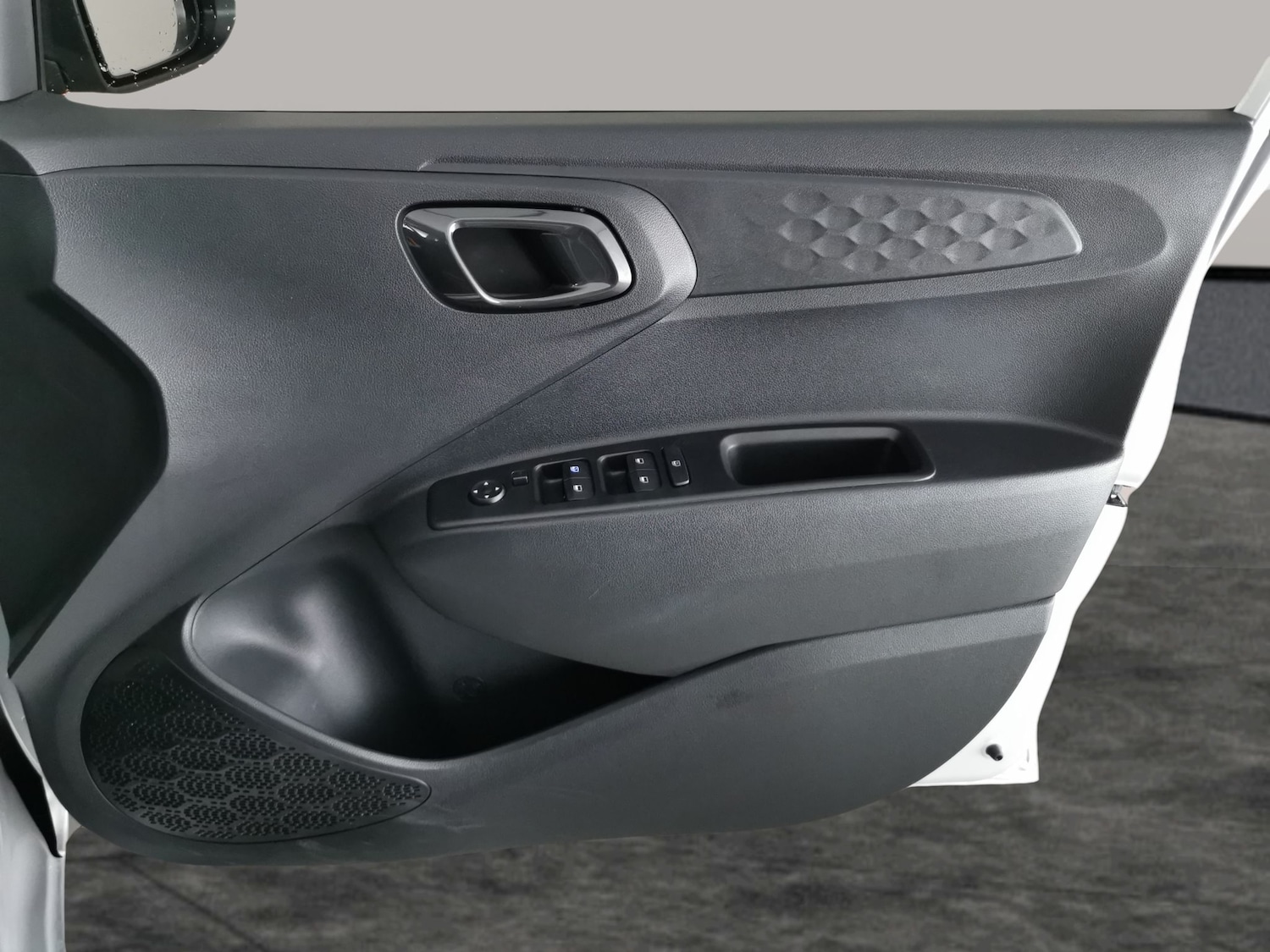 Used Hyundai i10 2022 for sale - 76668478: Photo 29