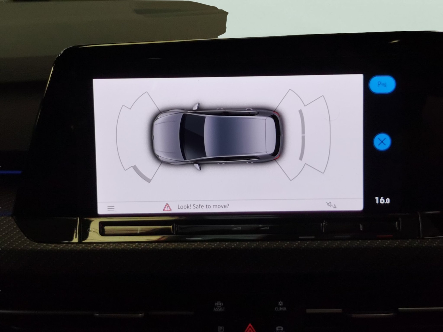 Used Volkswagen Golf 2023 for sale - 76240952: Photo 16