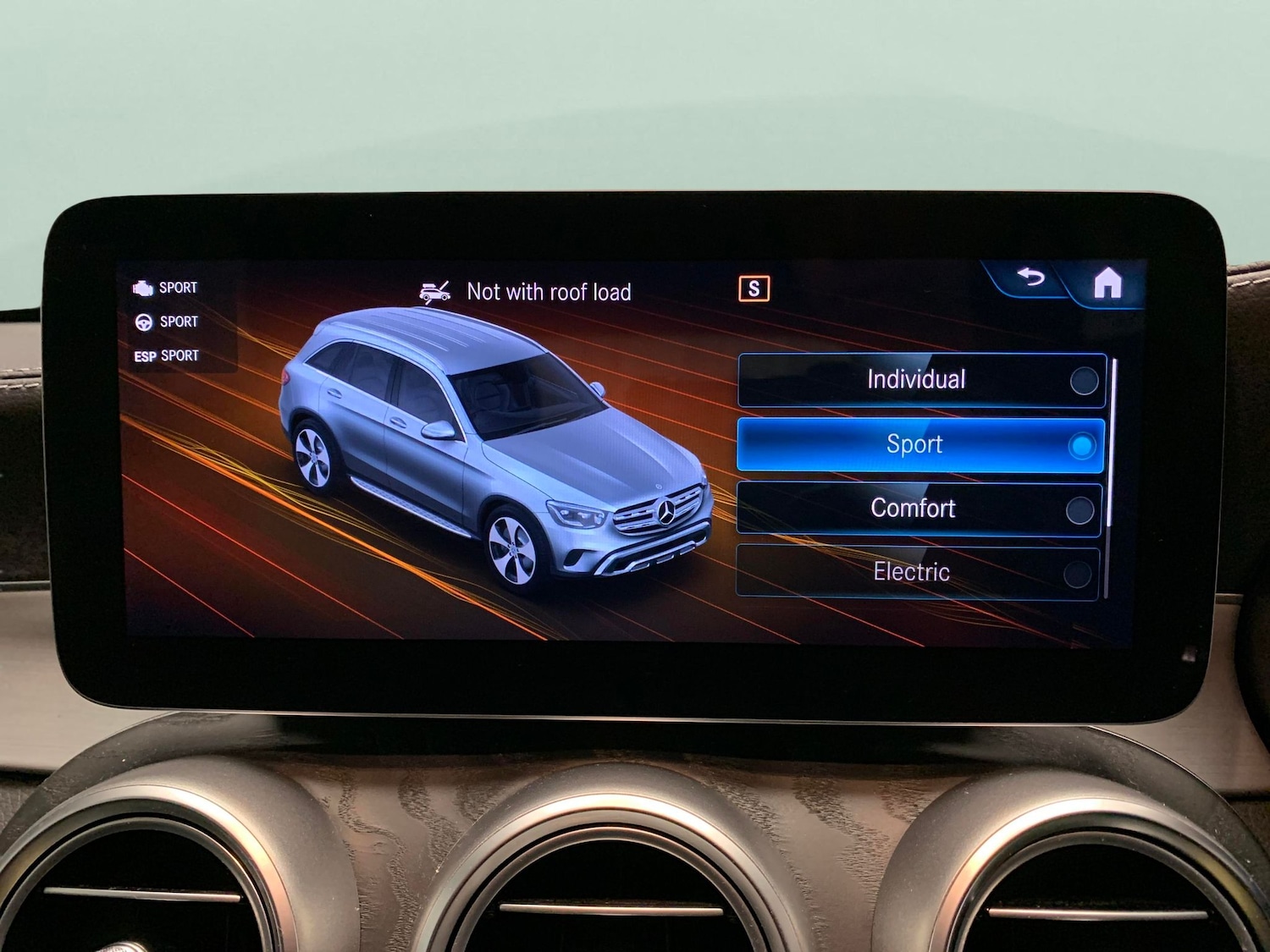 Used Mercedes-Benz GLC 2021 for sale - 76640871: Photo 22