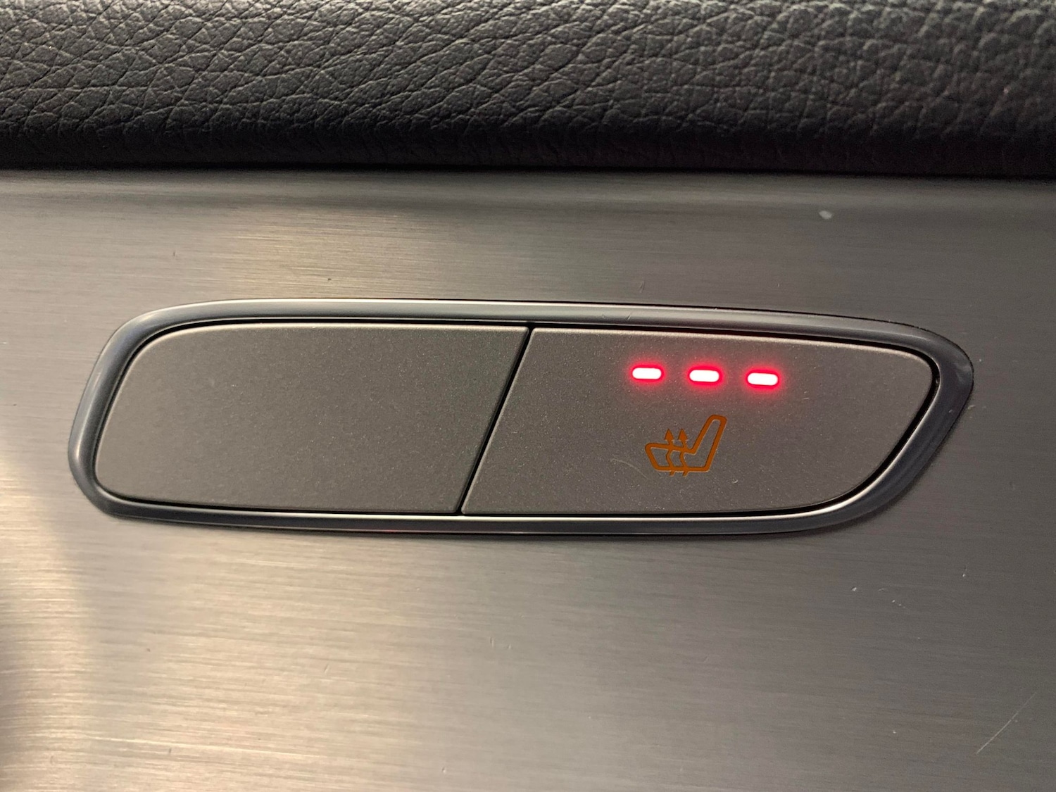 Used Mercedes-Benz GLC 2021 for sale - 76640871: Photo 23