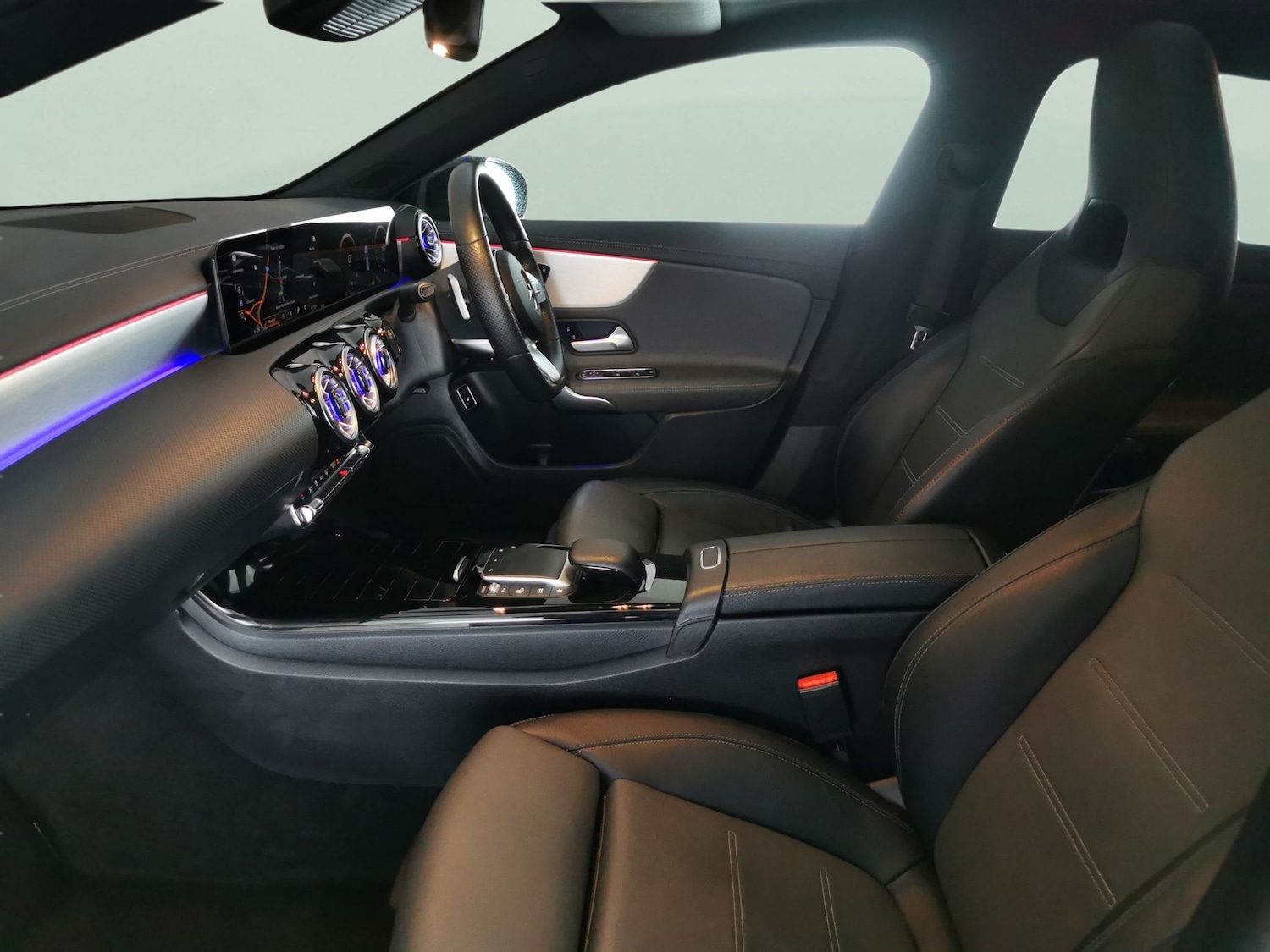 Used Mercedes-Benz CLA 2021 for sale - 76941156: Photo 4