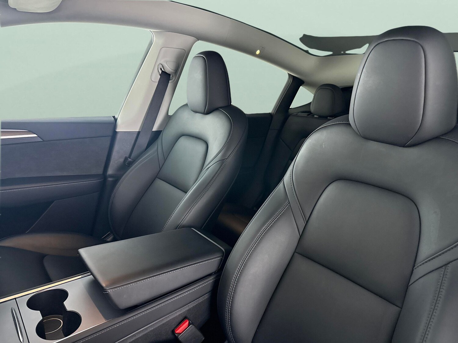 Used Tesla Model Y 2024 for sale - 77995442: Photo 7