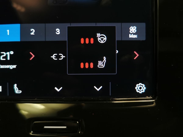Used Volvo XC40 2022 for sale - 76310544: Photo 26