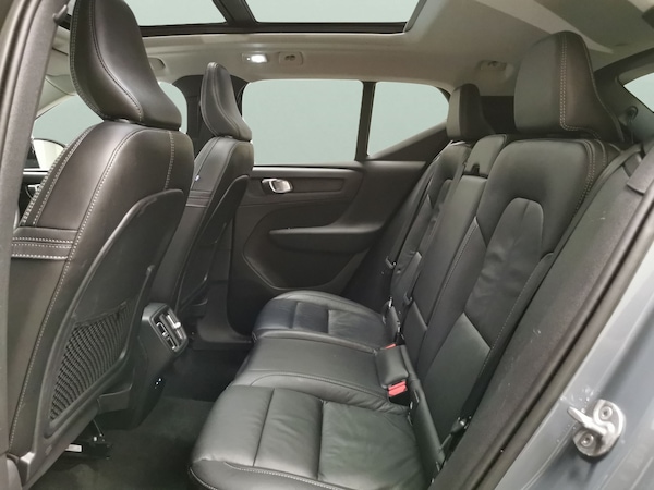 Used Volvo XC40 2022 for sale - 76310544: Photo 33