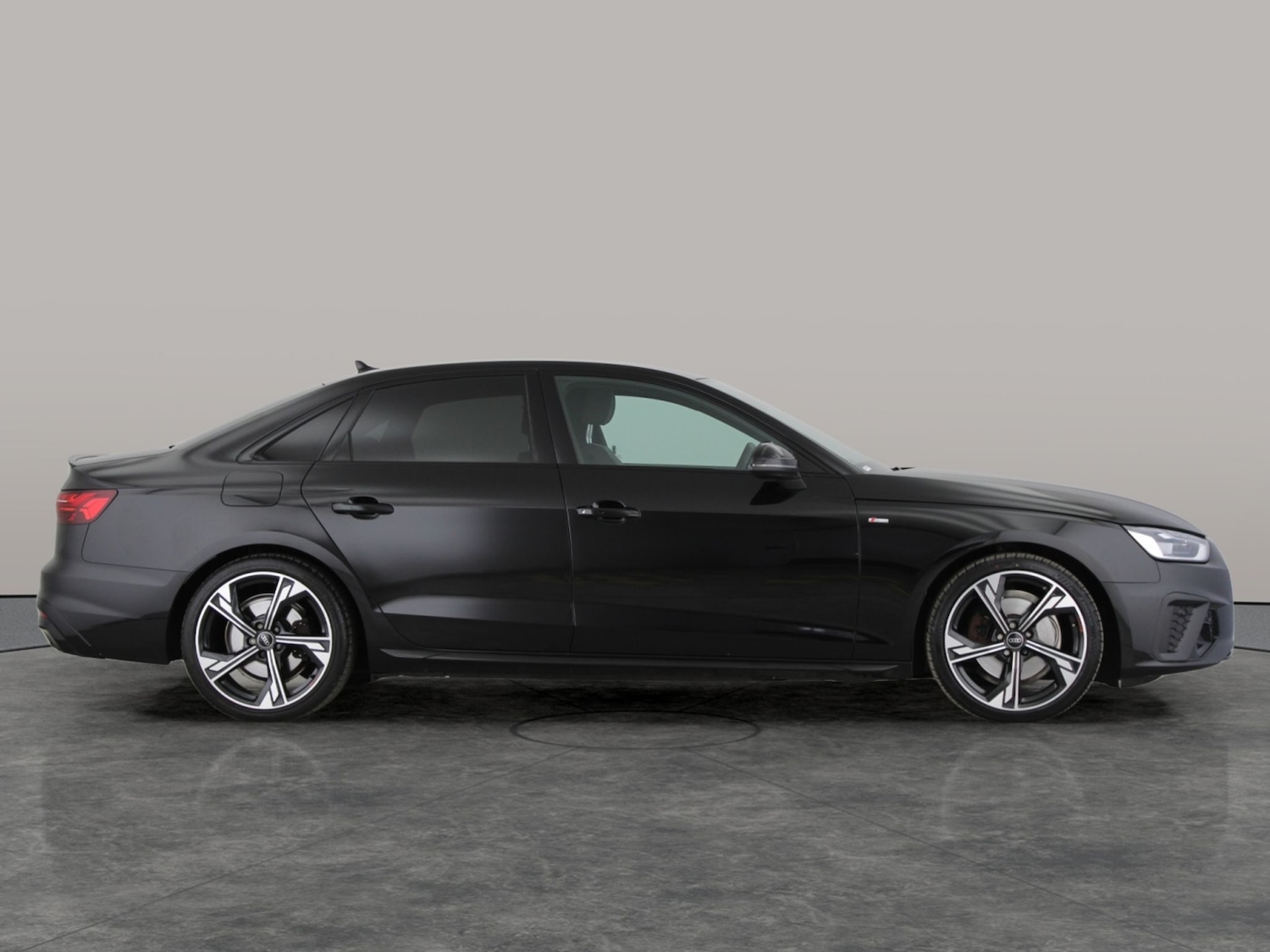 Used Audi A4 2023 for sale - 77046089: Photo 9